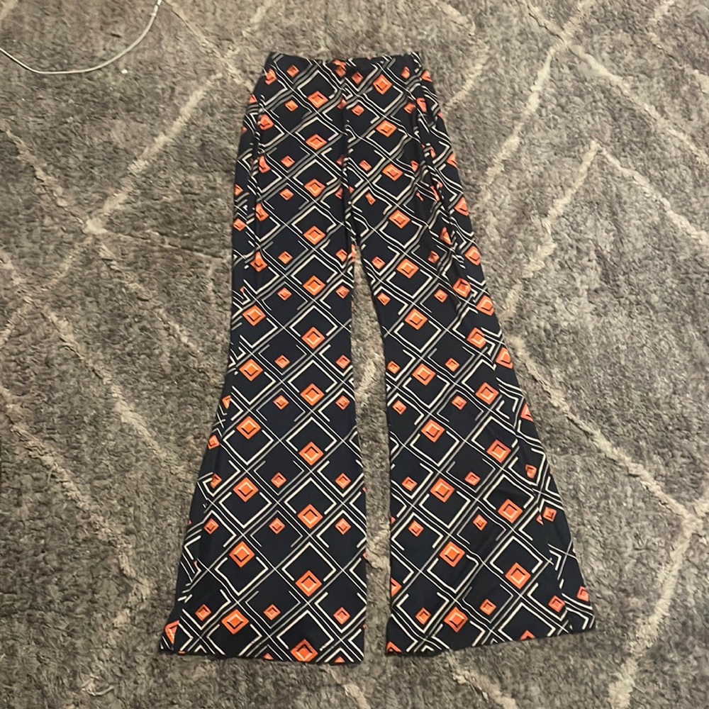 BOOTCUT LEGGINGS
